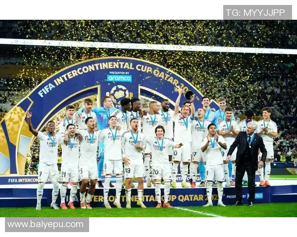 足球王国的璀璨星光聚焦那些成就辉煌的传奇球员们